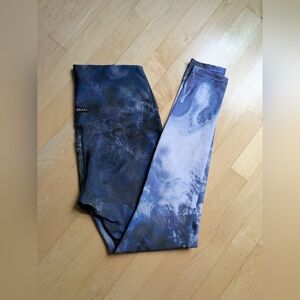 Oraki X Girl Crush Marbled Print High-Waist Leggings in Black and Blue